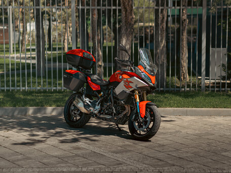 2021 BMW F 900 XR, красный, 1050000 рублей, вид 1