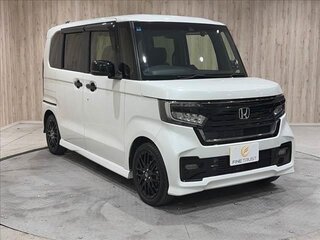 2022 Honda N-BOX II Рестайлинг, белый, 717009 рублей, вид 1