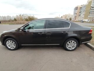 2011 Volkswagen Passat B7, коричневый, 990000 рублей, вид 4