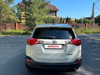 2014 Toyota RAV4 IV (XA40), белый, 1895000 рублей, вид 5