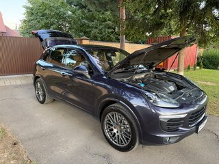 2017 Porsche Cayenne Diesel II Рестайлинг (958), фиолетовый, 4500000 рублей, вид 1