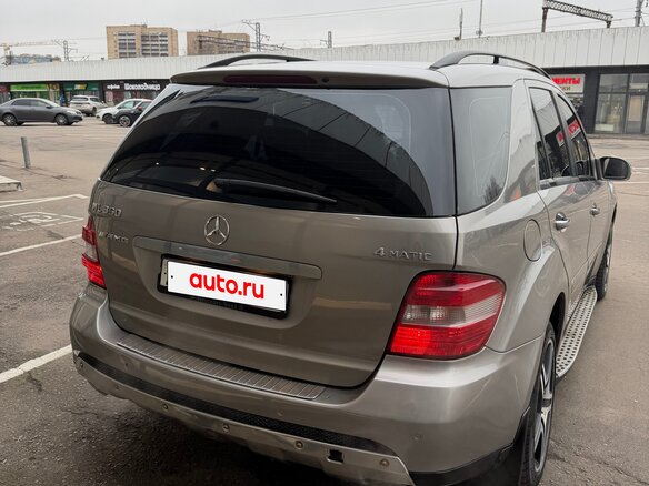 2007 Mercedes-Benz M-Класс 350 II (W164), серый, 1100000 рублей - вид 3