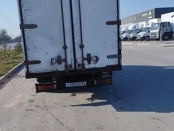 2012 Iveco Daily, красный, 1450000 рублей - вид 5