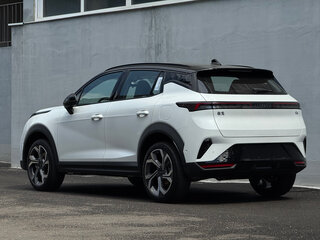 2026 Lynk & Co 06 I Рестайлинг, серебристый, 2450000 рублей, вид 3