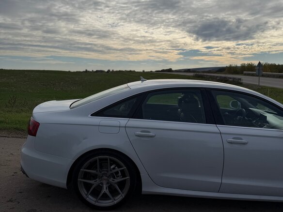 2014 Audi A6 IV (C7), белый - вид 2