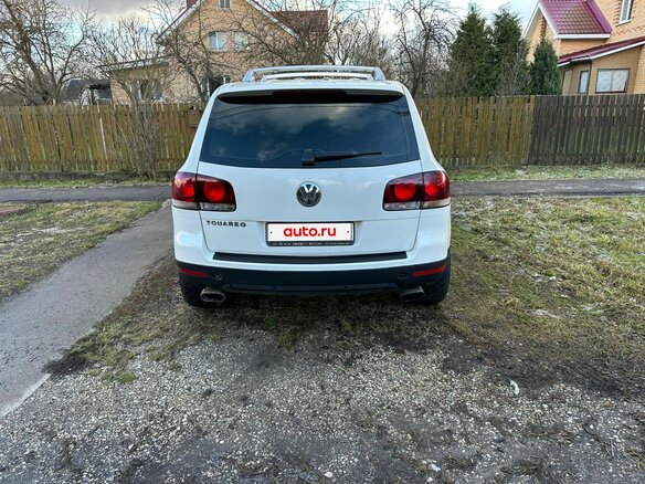 2009 Volkswagen Touareg I Рестайлинг, белый, 1130000 рублей - вид 7