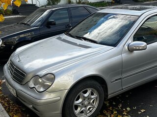 2003 Mercedes-Benz C-Класс 180 II (W203), серебристый, 520000 рублей, вид 5