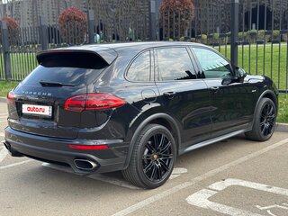 2015 Porsche Cayenne Diesel II Рестайлинг (958), чёрный, 4990000 рублей, вид 4