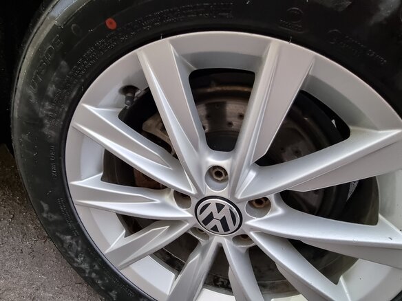 2014 Volkswagen Tiguan I Рестайлинг, чёрный, 1500000 рублей - вид 10