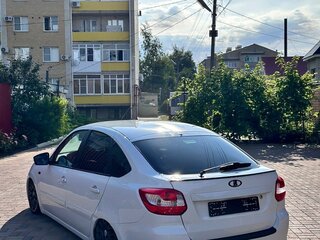 2015 Lada (ВАЗ) Granta I, белый, 750000 рублей, вид 4
