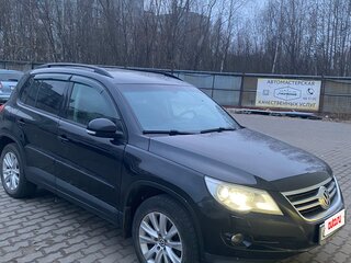 2009 Volkswagen Tiguan I, чёрный, 949999 рублей, вид 1