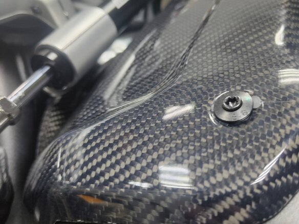 2025 QJMotor SRK 921 RR, чёрный, 1099999 рублей - вид 10