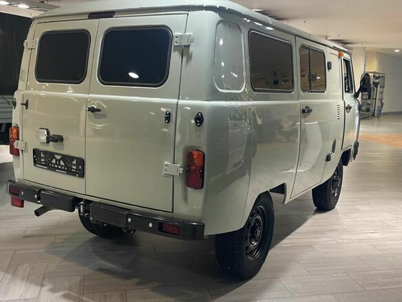 2026 УАЗ 3909, серый, 1745000 рублей