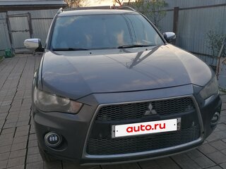 2011 Mitsubishi Outlander II Рестайлинг, серый, 1300000 рублей, вид 2