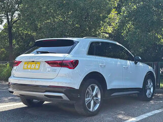2022 Audi Q3 35 TFSI II (F3), белый, 2327777 рублей, вид 4