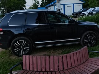 2008 Volkswagen Touareg I Рестайлинг, чёрный, 930000 рублей, вид 5