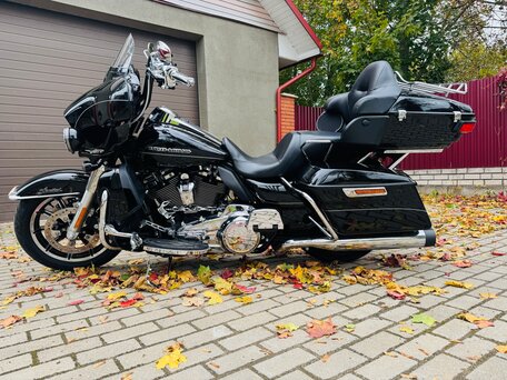 2017 Harley-Davidson Ultra Limited, чёрный, 1790000 рублей, вид 1
