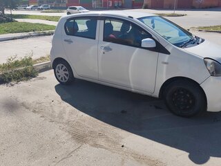 2013 Daihatsu Mira e:S I, белый, 525000 рублей, вид 3