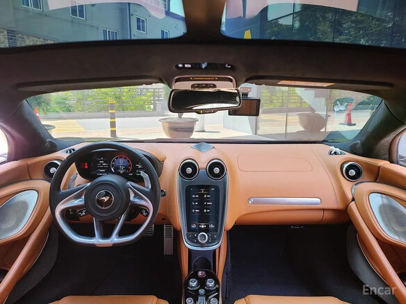 2022 McLaren GT, чёрный, 19814468 рублей - вид 7