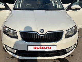 2015 Skoda Octavia III (A7), белый, 1350000 рублей, вид 4