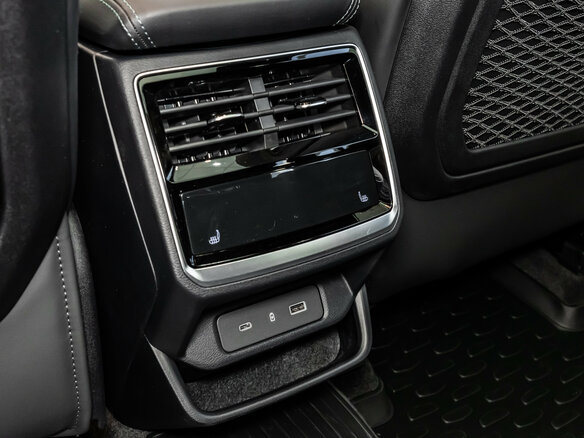 2025 Geely Monjaro I, чёрный, 4954990 рублей - вид 25