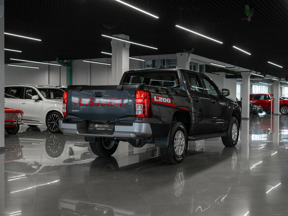 2025 Mitsubishi L200 VI, серый - вид 4