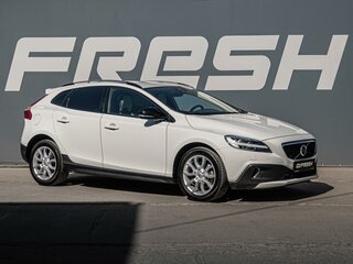 Volvo V40 II Рестайлинг