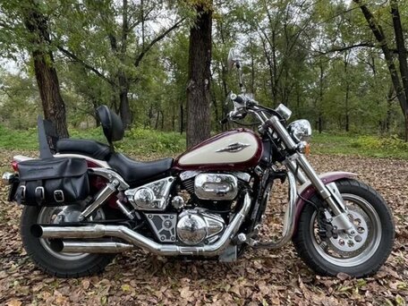 1999 Suzuki Marauder VZ800, красный, 550000 рублей, вид 1