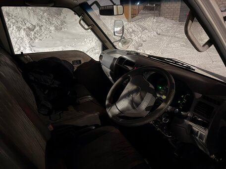 2000 Mazda Bongo, белый, 710000 рублей, вид 4