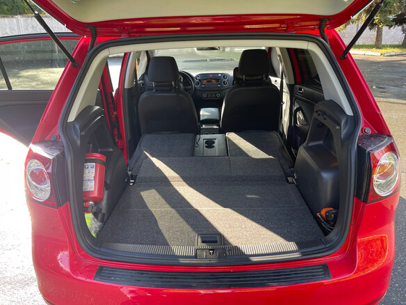 2011 Volkswagen Golf Plus II, красный, 1399000 рублей - вид 27