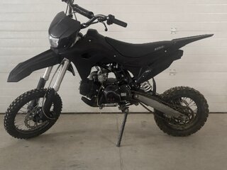 2025 BSE EX 125, чёрный, 70000 рублей, вид 1