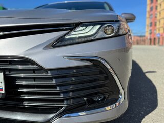 2021 Toyota Camry VIII (XV70) Рестайлинг, серый, 3300000 рублей, вид 1