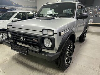 2026 Lada (ВАЗ) Niva Legend Sport I, серебристый, 1772000 рублей, вид 3