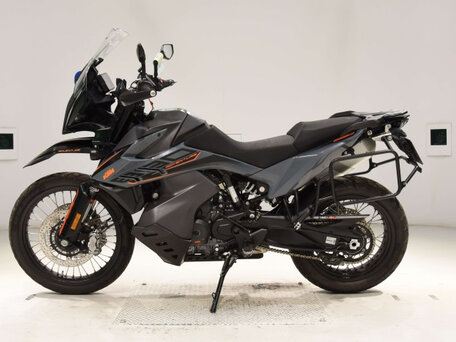 2022 KTM 890 Adventure, серый, 1060000 рублей, вид 2
