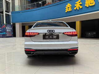 2023 Audi A4 35 TFSI Long V (B9) Рестайлинг, белый, 2430000 рублей, вид 5