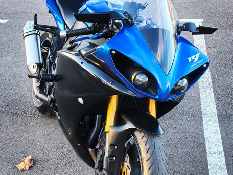 2010 Yamaha YZF-R1, синий, 750000 рублей, вид 5