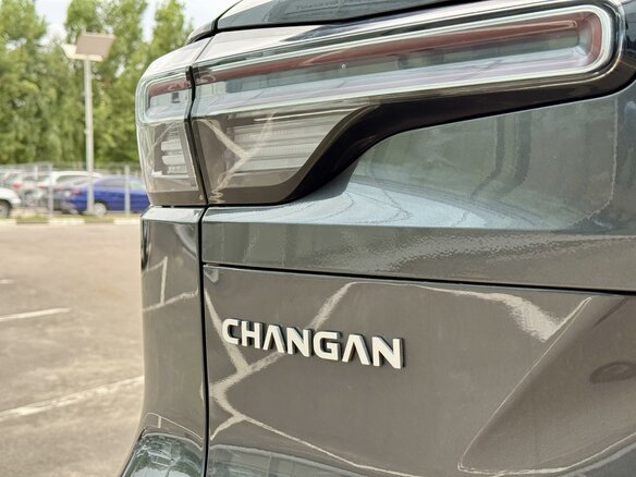 2024 Changan UNI-S I, серый, 1945000 рублей - вид 8