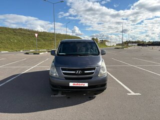 2008 Hyundai Grand Starex I, серый, 1050000 рублей, вид 1