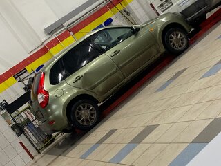 2013 Lada (ВАЗ) Kalina II, зелёный, 390000 рублей, вид 3