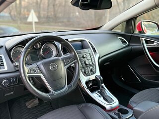 2014 Opel Astra GTC J Рестайлинг, красный, 1100000 рублей, вид 4