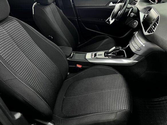 2020 Peugeot 308 II Рестайлинг, серый - вид 11