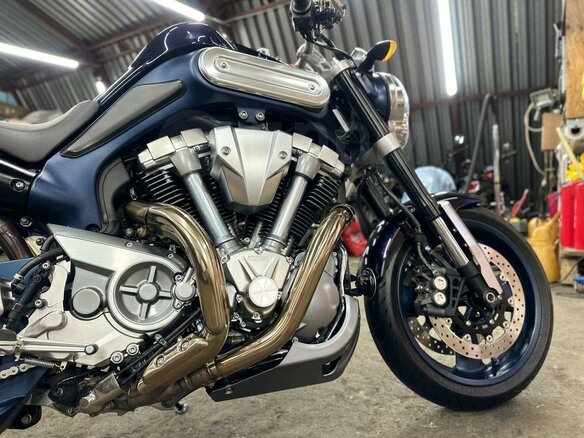 2005 Yamaha MT-01, синий - вид 13
