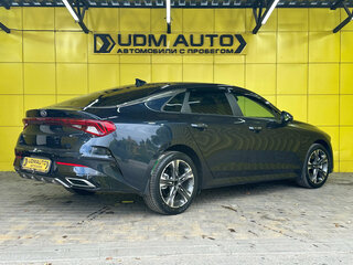 2020 Kia K5 III, синий, 2299000 рублей, вид 4
