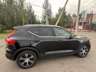 2021 Volvo XC40 I, чёрный, 3500000 рублей, вид 2