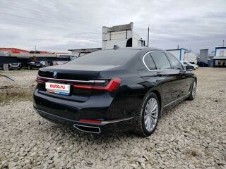 2019 BMW 7 серии Long 730Ld xDrive VI (G11/G12) Рестайлинг, чёрный, 6890000 рублей, вид 3