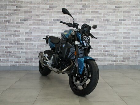 2025 BMW F 900 R, зелёный, 1165000 рублей, вид 2