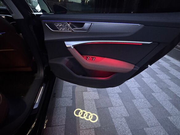 2024 Audi A7 L 45 TFSI II (4K), чёрный, 6200000 рублей - вид 27
