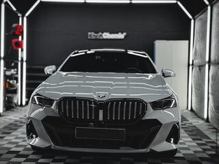 2023 BMW 5 серии 530i xDrive VIII (G60/G61/G68), серый, 7400000 рублей, вид 4