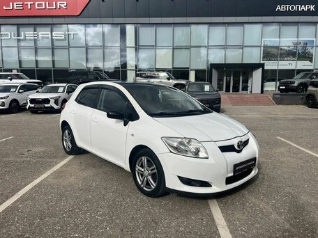 Toyota Auris I