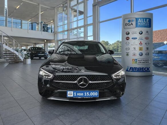 2024 Mercedes-Benz CLA 180 II (C118, X118) Рестайлинг, белый - вид 1